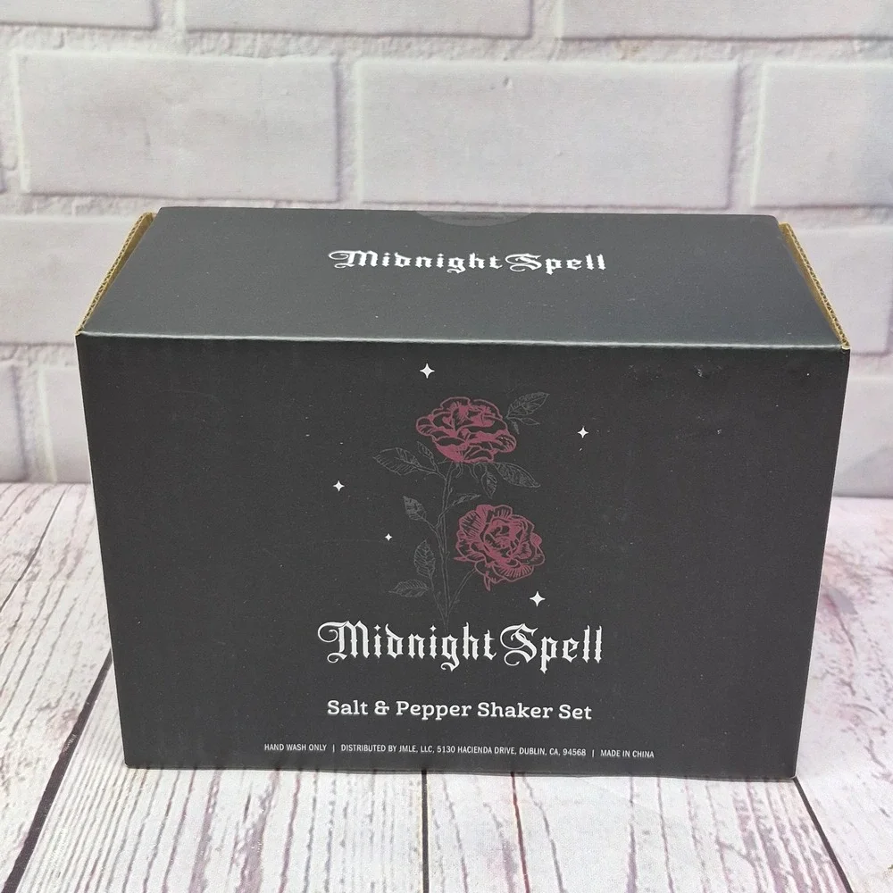 Midnight Spell Skull Salt and Pepper Shaker Set Ceramic Gothic Halloween Decor